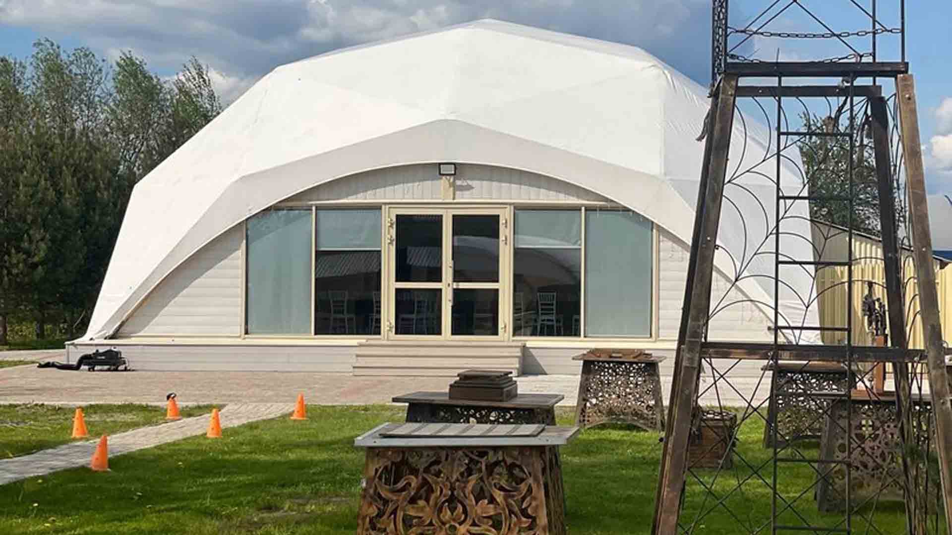 Шатер у воды Жостово Шатер у воды